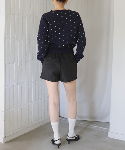 Mili affinity（ミリアフィニティー）の「フェイクウールハイウエストショートパンツ（その他パンツ・レディース・チャコールグレー/ライトベージュ/ネイビー/ブルー・FREE）」の8枚目の写真