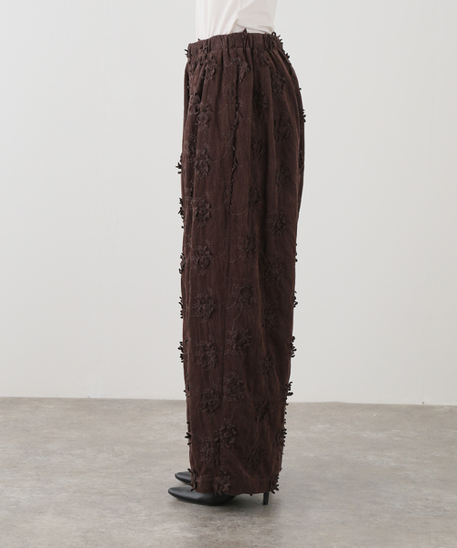 crinkle crinkle crinkle(クリンクルクリンクルクリンクル)の「【crinkle crinkle crinkle】3D embroidery corduroy pt(その他パンツ・レディース・ブラウン・FREE)」の11枚目の写真