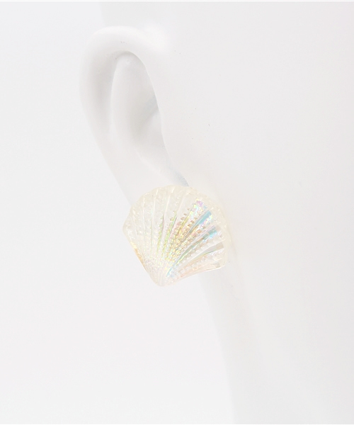 Khaju（カージュ）の「Khaju: クリアシェルピアス（ピアス（両耳用）・レディース・ホワイト・ONE SIZE）」の3枚目の写真