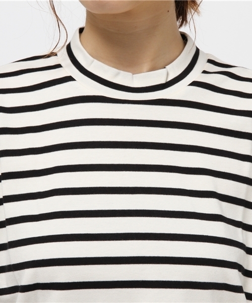 earth music&ecology（アースミュージックアンドエコロジー）の「【2016Autumn】《ハイハイハイネック》ボーダーショートカットプルオーバー（Tシャツ/カットソー・レディース・アイボリー/カーキ/ボルドー・FREE）」の7枚目の写真