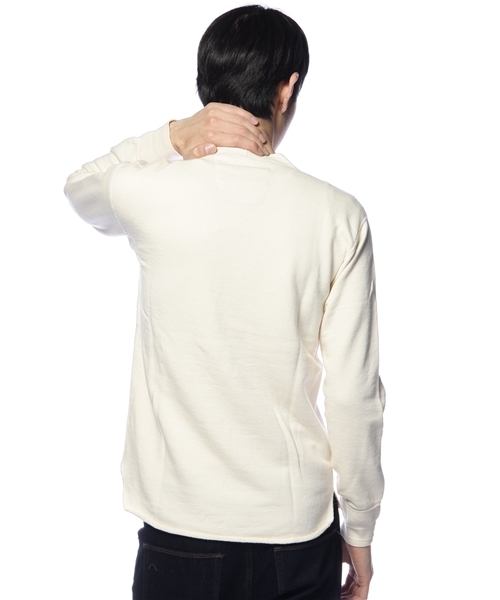 JOURNAL STANDARD（ジャーナルスタンダード）の「FJALLRAVEN V NECK HENLEY（Tシャツ/カットソー・メンズ・チャコールグレー/アイボリー・MEDIUM/SMALL）」の4枚目の写真