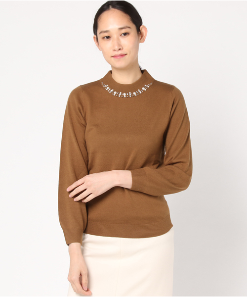 earth music&ecology（アースミュージックアンドエコロジー）の「・ビジューハイネックニットプルオーバー（ニット/セーター・レディース・ブラック/サックスブルー/ライトベージュ/ピンク/キャメル/ライトグレー・M/S）」の5枚目の写真