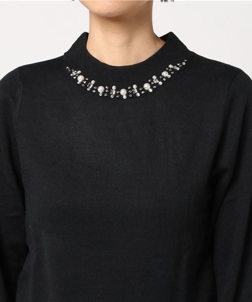 earth music&ecology（アースミュージックアンドエコロジー）の「・ビジューハイネックニットプルオーバー（ニット/セーター・レディース・ブラック/サックスブルー/ライトベージュ/ピンク/キャメル/ライトグレー・M/S）」の10枚目の写真