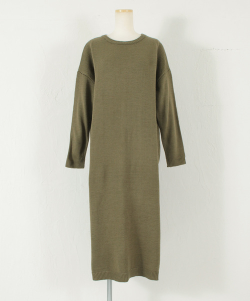 titivate（ティティベイト）の「クルーネックロングニットワンピース（ワンピース・レディース・ブラック/ネイビー/カーキ/杢グレー/ブラウン・FREE）」の12枚目の写真