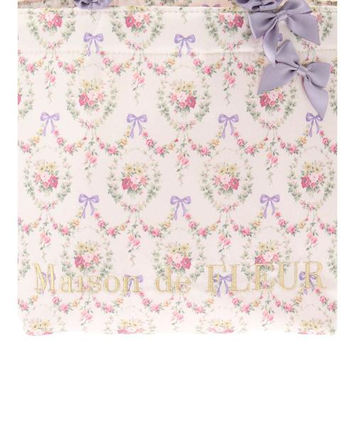 Maison de FLEUR（メゾンドフルール）の「ブーケリボンフリルトートバッグ（トートバッグ・レディース・アイボリー・FREE）」の7枚目の写真