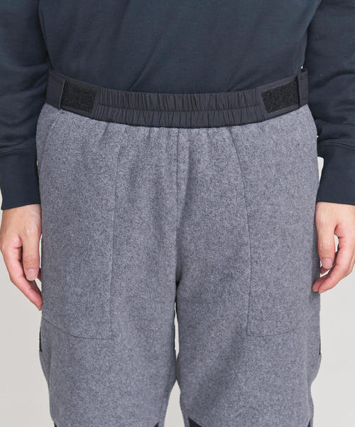 THE NORTH FACE(ザノースフェイス)の「<THE NORTH FACE> DENALI PANTS/フリース パンツ(その他パンツ・メンズ・ブラック/グレー・MEDIUM/LARGE)」の3枚目の写真