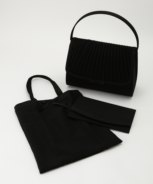 セール 喪服 礼服用 Web限定 プリーツフラップブックフォーマルバッグ ３点セット ハンドバッグ Aimer エメ のファッション通販 Zozotown