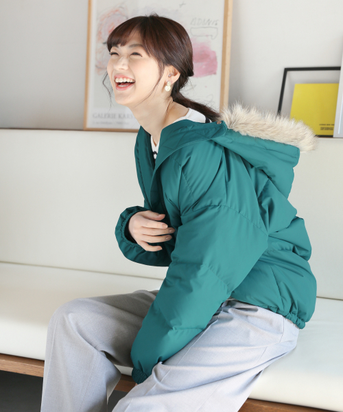 GLOBAL WORK(グローバルワーク)の「カラーダウンブルゾン/814404(ダウンジャケット/コート・レディース・ブラック/レッド/グリーン・MEDIUM/LARGE)」の3枚目の写真