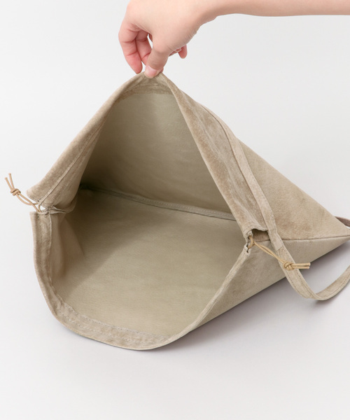 【美品】エンダースキーマ　ショルダーバッグ　ベージュ Hender Scheme（エンダースキーマ）の「flap shoulder big