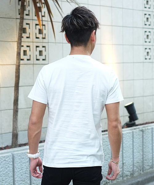 GOSTAR DE FUGA（ゴスタール ジフーガ）の「プリントメッセージ半袖Tシャツ（Tシャツ/カットソー・メンズ・ホワイト/ブラック/ライトパープル・M/L）」の9枚目の写真