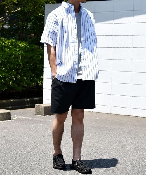 SHIPS(シップス)の「SU: レギュラーカラー ストライプ ボックス ショートスリーブ シャツ ■(シャツ/ブラウス・メンズ・オフホワイト/ブラック/ベージュ/ブルー・S/M/L)」の5枚目の写真