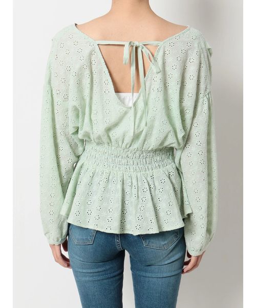 dazzlin（ダズリン）の「Ｖネックコットンペプラムトップス（シャツ/ブラウス・レディース・ブラック/オフホワイト/ミント・FREE）」の17枚目の写真