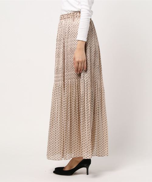DouDou（ドゥドゥ）の「ダイヤドットマジョリカプリーツスカート（スカート・レディース・ベージュ/グリーン・FREE）」の4枚目の写真