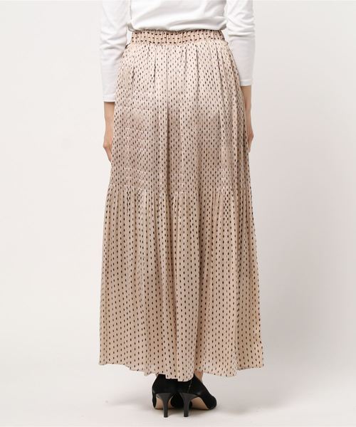 DouDou（ドゥドゥ）の「ダイヤドットマジョリカプリーツスカート（スカート・レディース・ベージュ/グリーン・FREE）」の3枚目の写真
