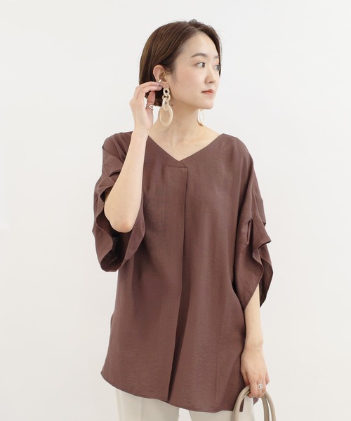 DouDou（ドゥドゥ）の「2WAY袖タックブラウス（シャツ/ブラウス・レディース・ブラック/ブラウン/オフホワイト・FREE）」の15枚目の写真