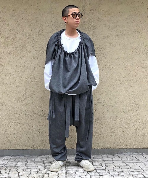 hed Mayer ヘドメイナー グレー リボン付き サルエルパンツ hed Mayer ヘドメイナー グレー リボン付き サルエルパンツ