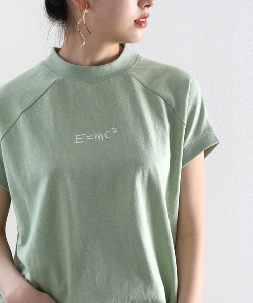 classicalelf(クラシカルエルフ)の「綿100%USAコットン。ゆるっとしたロゴがかわいい。ヘビロテ必須の大人Tシャツ。(Tシャツ/カットソー・レディース・ホワイト/ブラック/ベージュ/グリーン/モカ・MEDIUM/LARGE/X-LARGE/XX-LARGE)」の12枚目の写真