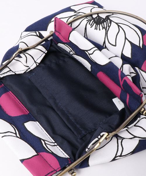 カヤ（カヤ）の「【カヤ】蓮の花 がま口ショルダーバッグ（ショルダーバッグ・レディース・レッド/イエロー/ブルー・FREE）」の6枚目の写真