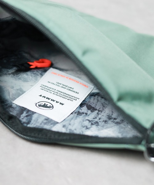 Mammut（マムート）の「【66】【 MAMMUT （マムート）】Xeron Sacoche（ショルダーバッグ・メンズ・ブラック/ベージュ/ライトベージュ/グレー/グリーン・FREE）」の9枚目の写真