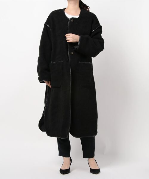 STYLEBLOCK(スタイルブロック)の「ボア合皮パイピングコート(ブルゾン・レディース・ベージュ/ブラウン/アイボリー/ブラック・M)」の3枚目の写真
