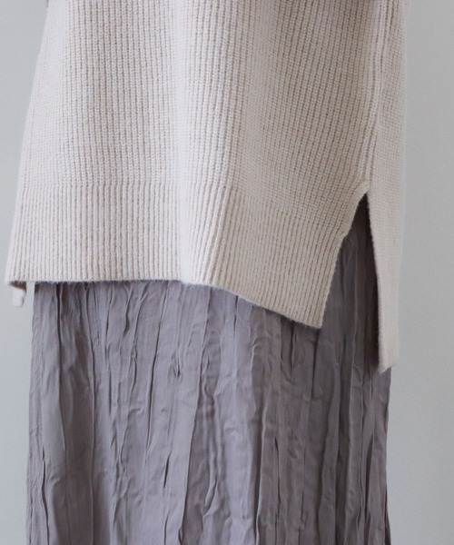 archives(アルシーヴ)の「畦編みチュニックプルオーバー+シワ加工ワンピースSET(ワンピース・レディース・ベージュ/オフホワイト/マスタード・MEDIUM)」の14枚目の写真