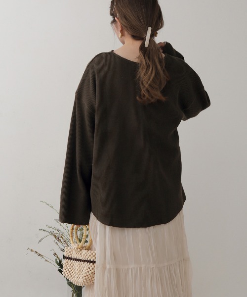 Bab（バブ）の「【WEB限定】チャイナボタンワッフルプルオーバー（Tシャツ/カットソー・レディース・アイボリー/ライトグレー/チャコールグレー/モカ・FREE）」の13枚目の写真