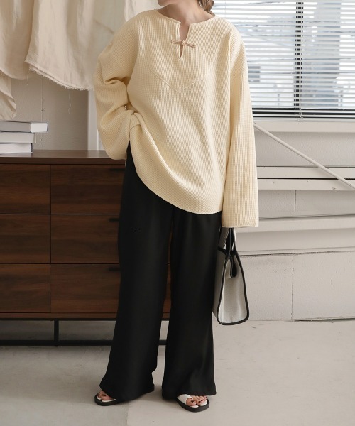 Bab（バブ）の「【WEB限定】チャイナボタンワッフルプルオーバー（Tシャツ/カットソー・レディース・アイボリー/ライトグレー/チャコールグレー/モカ・FREE）」の18枚目の写真