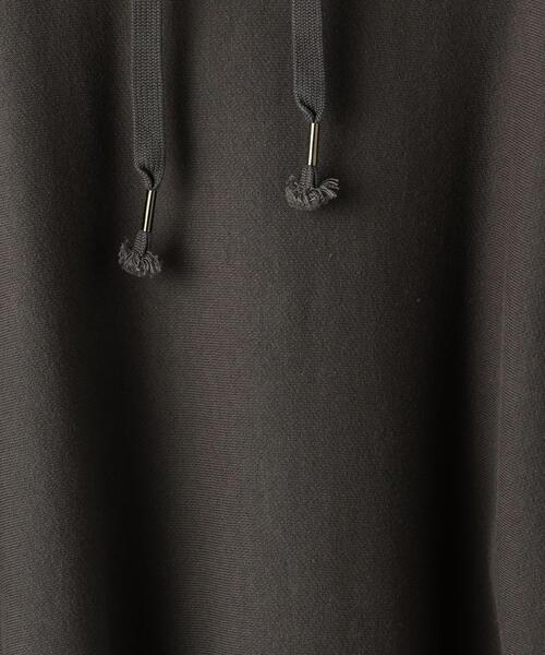 BLUE(ブルー)の「<BLUE(ブルー)> ワイド スウェット パーカ(パーカー・メンズ・ホワイト/ブラック/オレンジ・MEDIUM/LARGE)」の15枚目の写真