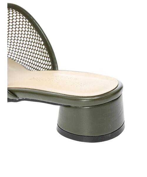 Green Parks(グリーンパークス)の「円柱ヒールメッシュサンダル*(サンダル・レディース・ブラック/ベージュ/カーキ・MEDIUM/LARGE/SMALL)」の12枚目の写真