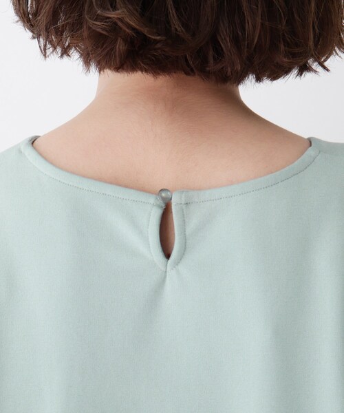 DRESKIP（ドレスキップ）の「◆異素材使いボリューム袖Tシャツ（Tシャツ/カットソー・レディース・ブラック/オフホワイト/ダークオレンジ/グリーン系・02/03/04）」の7枚目の写真