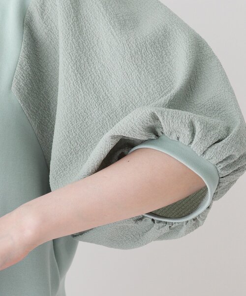 DRESKIP（ドレスキップ）の「◆異素材使いボリューム袖Tシャツ（Tシャツ/カットソー・レディース・ブラック/オフホワイト/ダークオレンジ/グリーン系・02/03/04）」の16枚目の写真