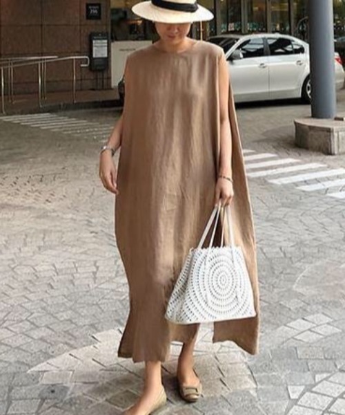 Alite cloth（アリーテクロス）の「リネン丸首ノースリーブマキシワンピース（ワンピース・レディース・ブラック/モカ/ライトベージュ・FREE）」の10枚目の写真