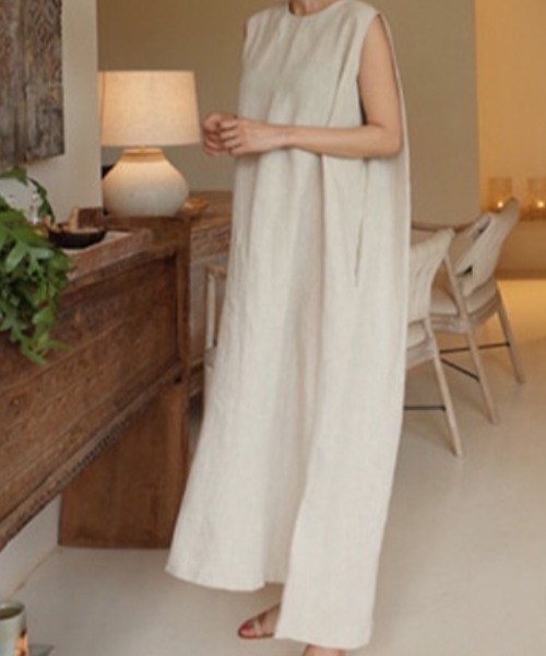 Alite cloth（アリーテクロス）の「リネン丸首ノースリーブマキシワンピース（ワンピース・レディース・ブラック/モカ/ライトベージュ・FREE）」の12枚目の写真