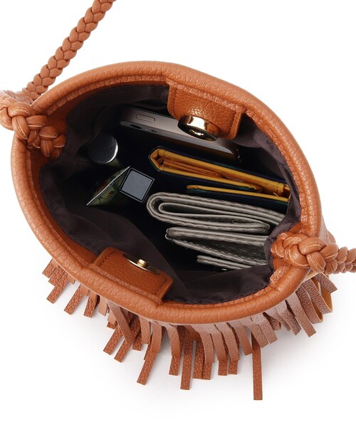 AG by aquagirl（エージーバイアクアガール）の「◆フリンジミニショルダー（ショルダーバッグ・レディース・ブラック/オフホワイト/キャメル・00）」の10枚目の写真