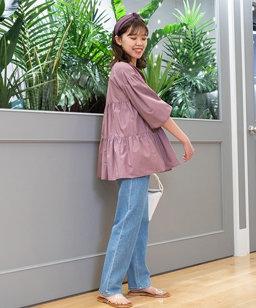 NATURAL BEAUTY BASIC（ナチュラルビューティーベーシック）の「TCティアードブラウス（シャツ/ブラウス・レディース・ブラック/ラベンダー/オフホワイト・MEDIUM/SMALL）」の16枚目の写真