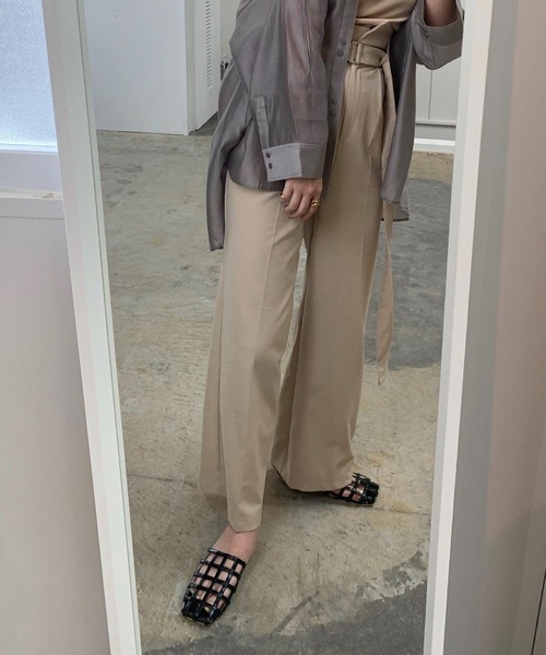 Amiur(エミレ)の「cutwork sandal(サンダル・レディース・ブラウン/ブラック・S/M/L)」の5枚目の写真