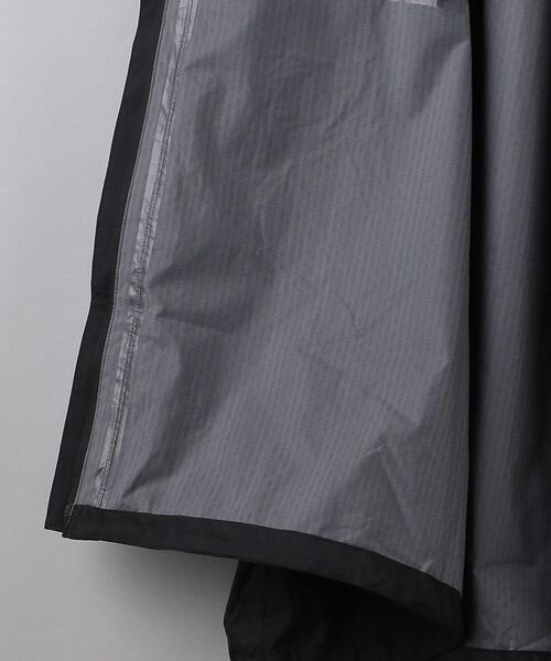 THE NORTH FACE（ザノースフェイス）の「＜THE NORTH FACE（ザ・ノースフェイス）＞ タグアン ポンチョ（その他アウター・メンズ・ブラック/ベージュ・MEDIUM/LARGE）」の19枚目の写真