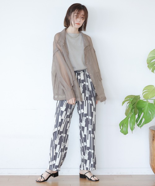 A part by（アパートバイ）の「Poシアーシャツブルゾン　952593（シャツ/ブラウス・レディース・ライトグレー/ベージュ/カーキ・FREE）」の17枚目の写真