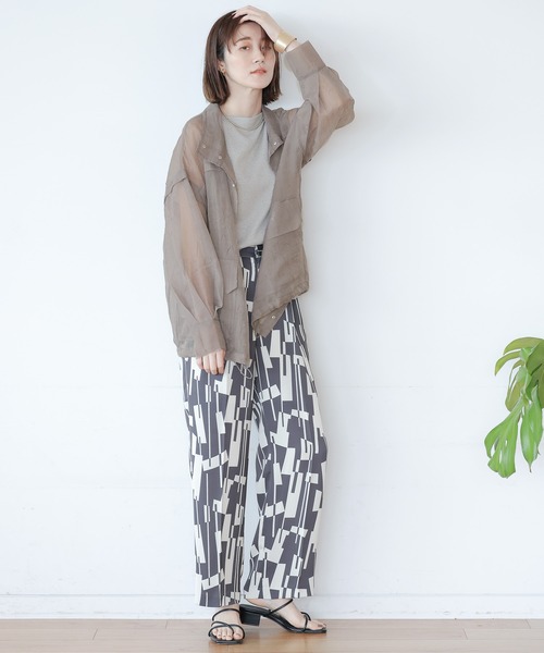 A part by（アパートバイ）の「Poシアーシャツブルゾン　952593（シャツ/ブラウス・レディース・ライトグレー/ベージュ/カーキ・FREE）」の11枚目の写真