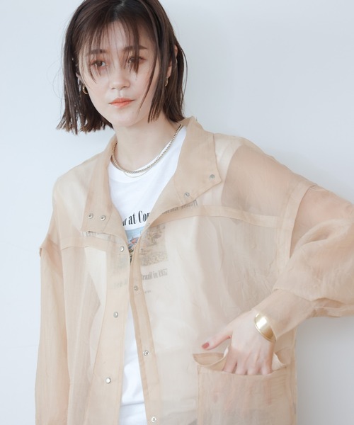 A part by（アパートバイ）の「Poシアーシャツブルゾン　952593（シャツ/ブラウス・レディース・ライトグレー/ベージュ/カーキ・FREE）」の18枚目の写真