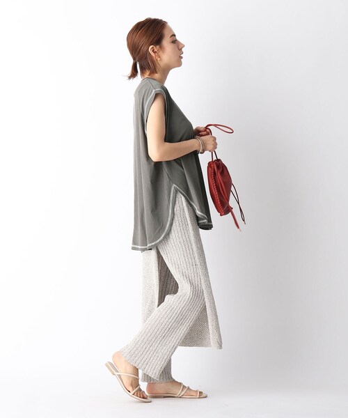 OPAQUE.CLIP（オペークドットクリップ）の「◆強撚ノースリ配色ステッチT（Tシャツ/カットソー・レディース・ホワイト系/ガンメタ/ブラック/ライトパープル・36/38/40）」の10枚目の写真