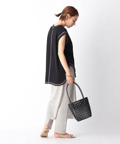 OPAQUE.CLIP（オペークドットクリップ）の「◆強撚ノースリ配色ステッチT（Tシャツ/カットソー・レディース・ホワイト系/ガンメタ/ブラック/ライトパープル・36/38/40）」の6枚目の写真