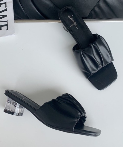 SMILE ORCHID（スマイルオーキッド）の「スクエアトゥ＆クリアヒールサンダル（サンダル・レディース・ホワイト/ブラック/グリーン・38/39/37）」の2枚目の写真