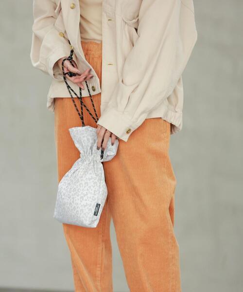 coen（コーエン）の「巾着ポーチショルダーバッグ（ショルダーバッグ・レディース・パープル/ブラック/ホワイト・FREE）」の18枚目の写真