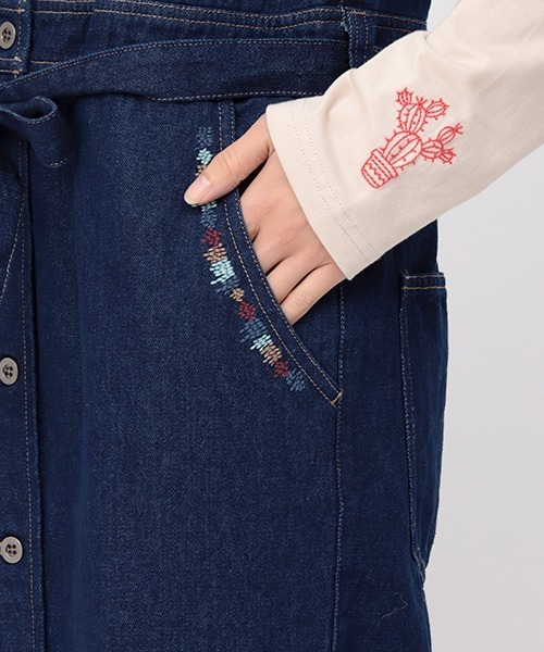 チチカカ（チチカカ）の「リサイクルデニムワンピース（ジャンパースカート・レディース・ブルー/インディゴブルー・FREE）」の20枚目の写真