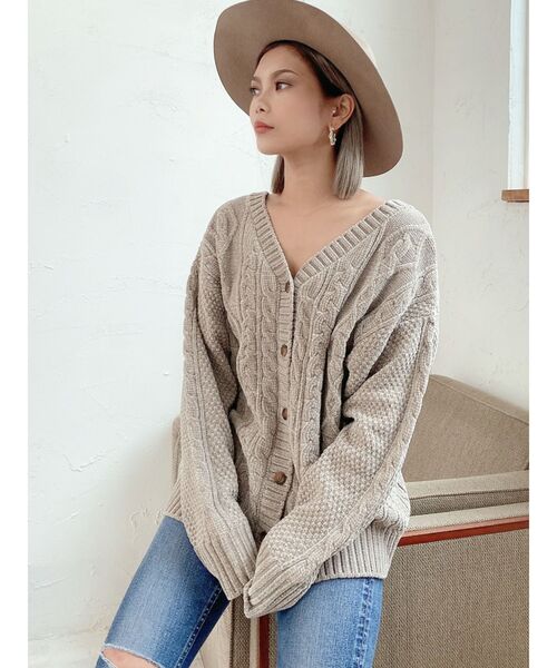 GYDA（ジェイダ）の「2WAYモールヤーンケーブルニット TOPS（ニット/セーター・レディース・オフホワイト/オリーブ/ベージュ・FREE）」の5枚目の写真