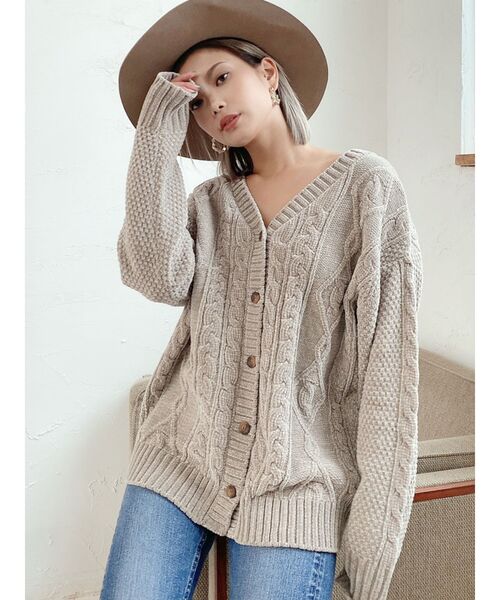 GYDA（ジェイダ）の「2WAYモールヤーンケーブルニット TOPS（ニット/セーター・レディース・オフホワイト/オリーブ/ベージュ・FREE）」の6枚目の写真