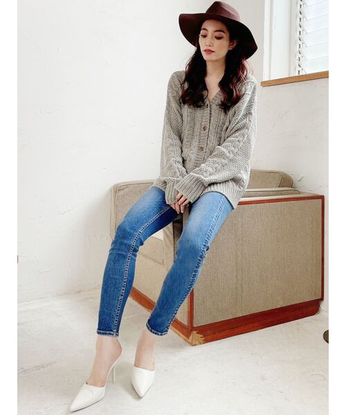 GYDA（ジェイダ）の「2WAYモールヤーンケーブルニット TOPS（ニット/セーター・レディース・オフホワイト/オリーブ/ベージュ・FREE）」の9枚目の写真