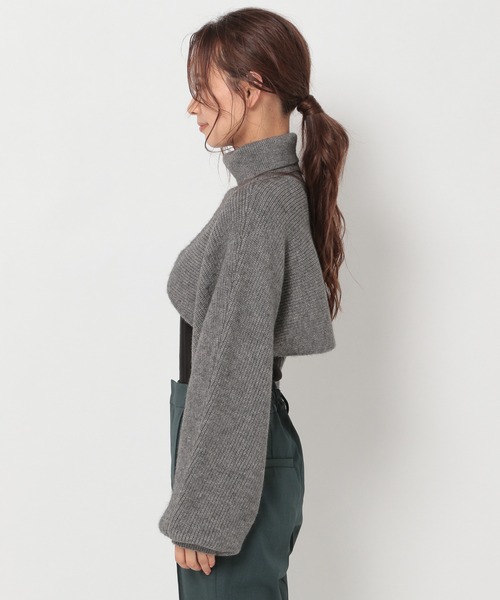 mysty woman（ミスティウーマン）の「前後2WAYショートドルマンニット 255244（ニット/セーター・レディース・ベージュ/グレー/アイボリー/グリーン系・FREE）」の11枚目の写真