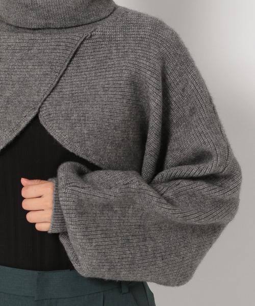 mysty woman（ミスティウーマン）の「前後2WAYショートドルマンニット 255244（ニット/セーター・レディース・ベージュ/グレー/アイボリー/グリーン系・FREE）」の13枚目の写真
